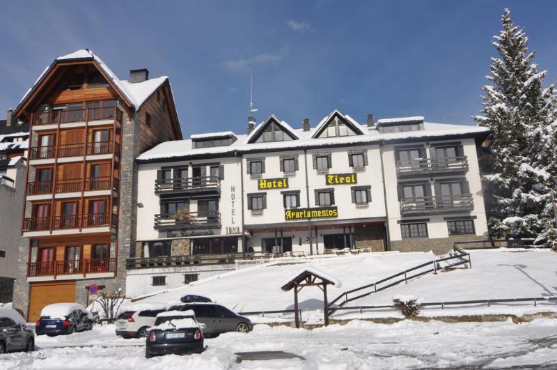 Hotel Tirol Formigal Exterior foto